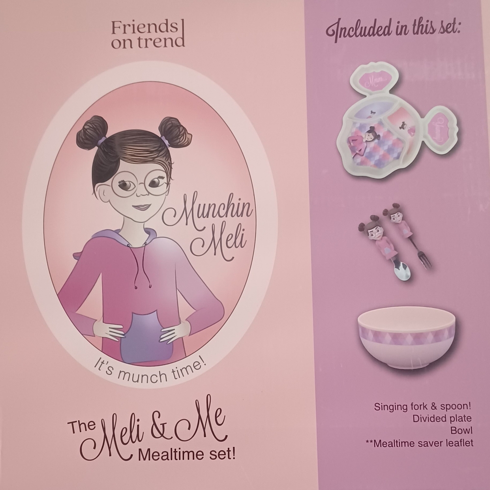 Pink Bibs for Mealtime Fun